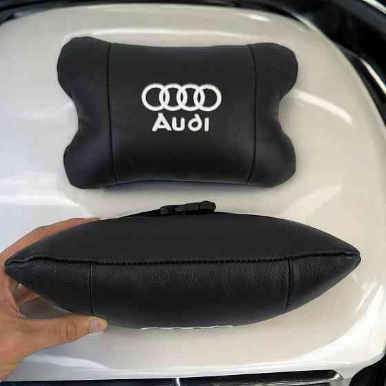 Підголовник-подушка для автомобіля під шию Audi Ауди 1шт, Сувенірні CG-339 автомобільні подушки Київ