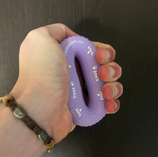 Еспандер кистьовий силіконовий PowerPlay PP-4331 Hand Grip Medium 20-25-30 кг. Фіолетовий Каменское - изображение 2