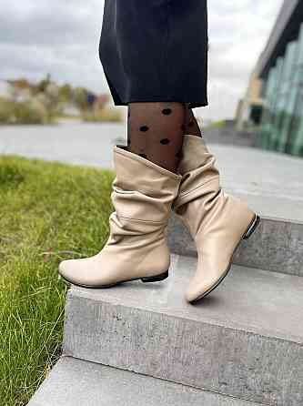 Nivelle Напівчоботи жіночі NIVELLE бежеві натуральна шкіра з хутром висота 24см обхват 34-36см Коломия