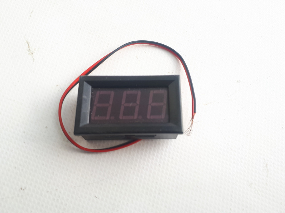 Вольтметр врізний 12V BIG (7.5-30V) Вінниця - фото 2