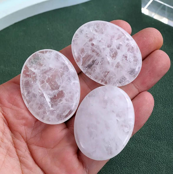 Чистий кварц камінь антистрес, Натуральний овальний камінь чистого кварцу для медитації, зняття стре Київ - фото 3