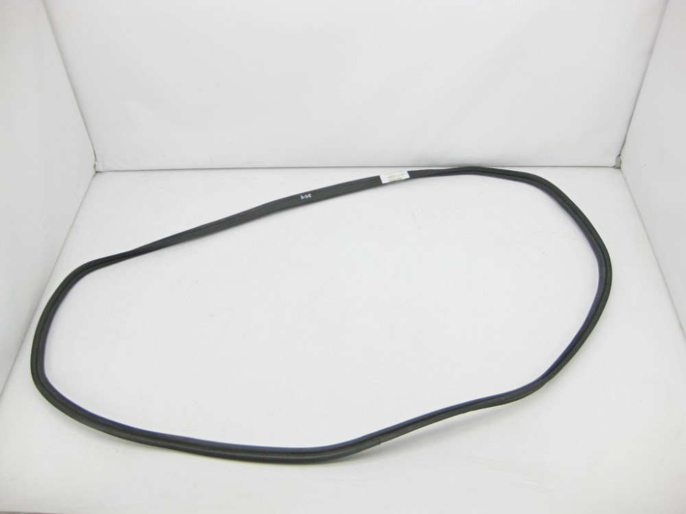 Mercedes-Benz  A2047500298 Ущільнювальна гумка кришки багажника C-Class W204 Одесса - изображение 1