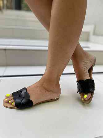 Seben Жіночі шльопанці зі штучної шкіри на низькому ходу чорні класичні Seben T125-1 р. 39-41 Коломия