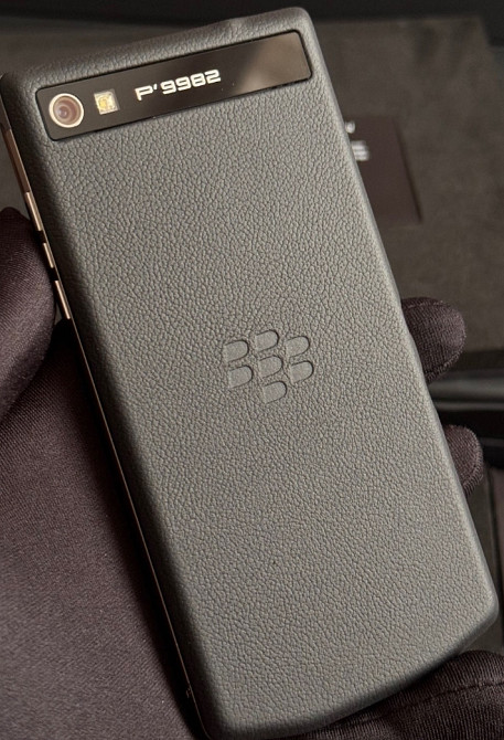 НОВЫЙ! Blackberry Porsche Design P9982 Киев - изображение 6