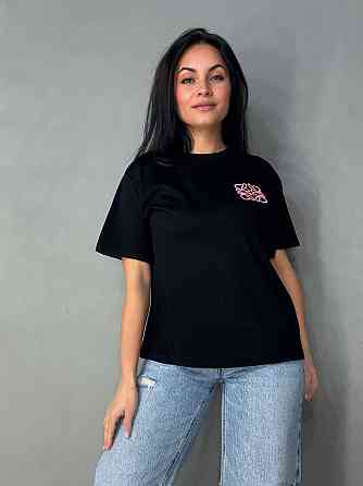 Футболка жіноча A-N 30096 базова напівоверсайз з вишивкою, чорний, one size Київ