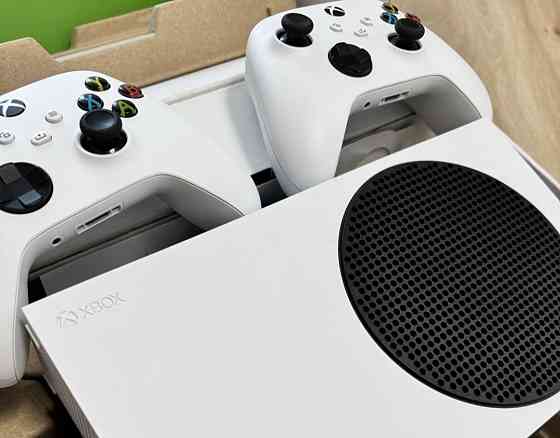 Приставка ігрову консоль Microsoft Xbox Series S 512 gb. Київ