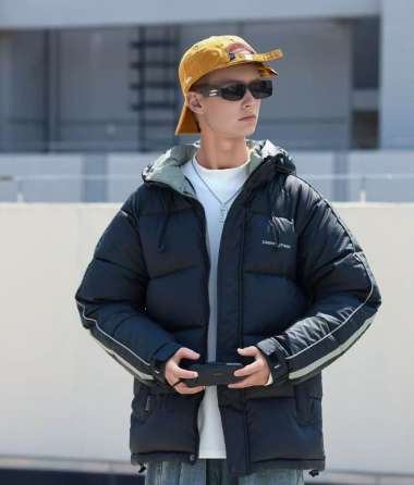 Подростковая черная зимняя куртка для мальчика на холофайбере 164-170 Николаев