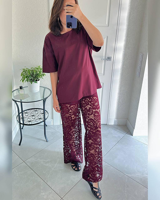 Женский романтичный и одновременно стильный костюм двойка: футболка и штаны софт + турецкий гипюр 48/52, Марсал Одесса - изображение 5