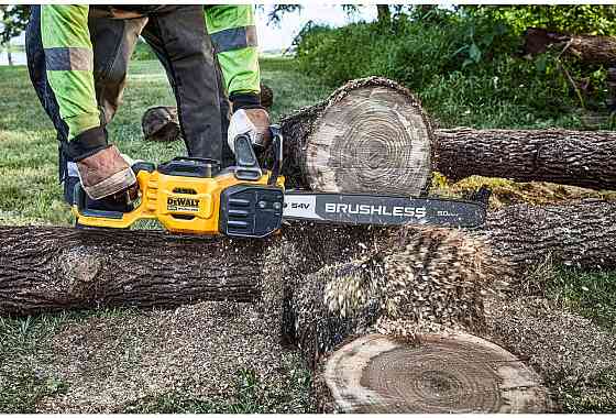 Аккумуляторная цепная пила DeWALT DCMCS575N 54В, шина 50 см, бесщеточная, без АКБ Киев