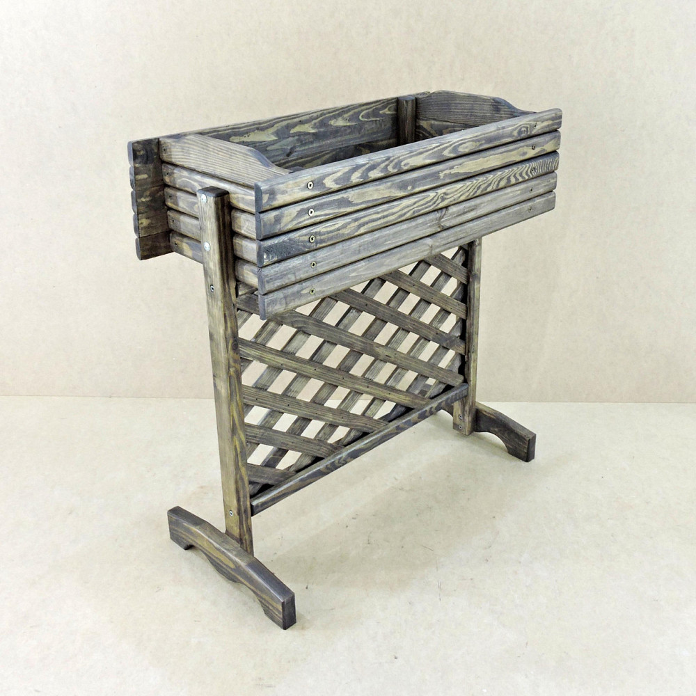 Кашпо на стойке 