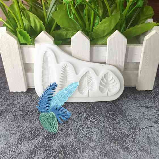 Силиконовый молд Листья 9 на 6 см серый Киев