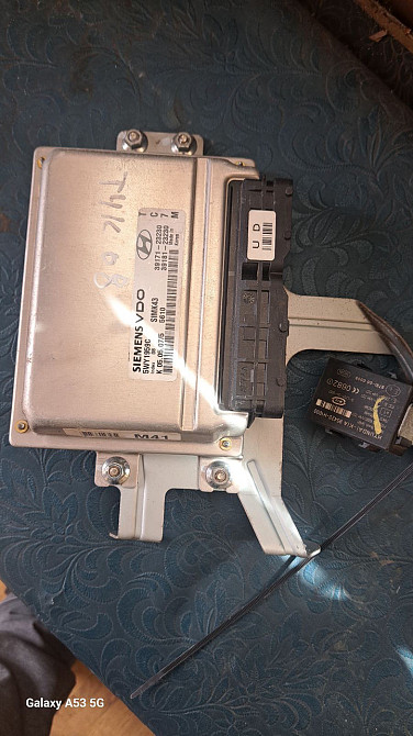 Блок керування двигуном + іммобілайзер Hyundai Tucson Київ - фото 1