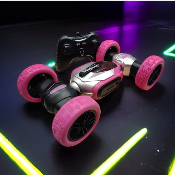 Машинка на радиоуправлении трюковая трансформер с резиновыми колесами ,розовая Каменец-Подольский