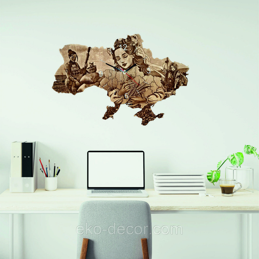 Дерев'яний настінний годинник "Дівчата ЗСУ" 60*40 Київ - фото 7