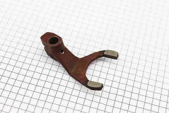 Вилка шестерні 2 та 3 передачі КПП Jinma 200/204/240/244 (160.37.143-1) Київ