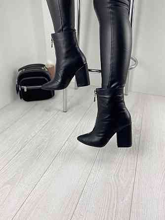 Черевики жіночі TWO STEPS чорні натуральна шкіра каблук 9.5 см .(2727) Коломия