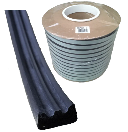 Самоклеючий гумовий ущільнювач профіль для дверей Е 15х8 (50м) одинарний чорний (цілісний, без порожнеч) Павлоград