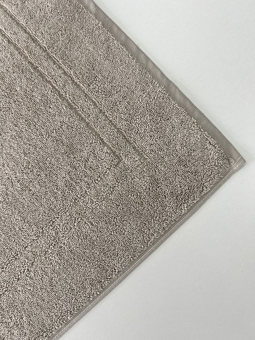 Махровий рушник для ніг Ideal Textile 50х70 килимок світло-бежевий 700 г/м2 (56861171) Чернівці - фото 5