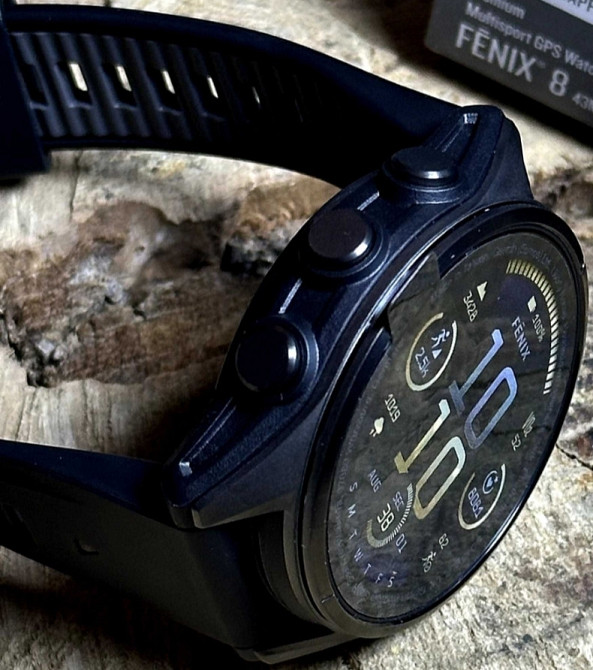 Смарт -Часы Garmin Fenix 8 Amoled 43 mm Sapphire Carbon Gray DLC Titanium Киев - изображение 4