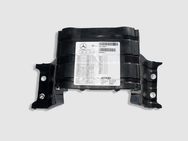 Mercedes-Benz  A2058213000 Кришка кабельного каналу під центральною консоллю C-Class W205 Одесса - изображение 1