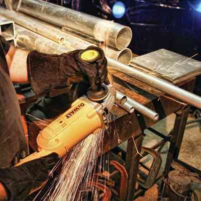 Шліфувальна машина DeWALT DWE496 2600 Вт, 6500 об/мин, d230 мм (DWE496) Вінниця