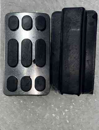 Резинки подножек водителя Delta (хром) -2 Мукачево