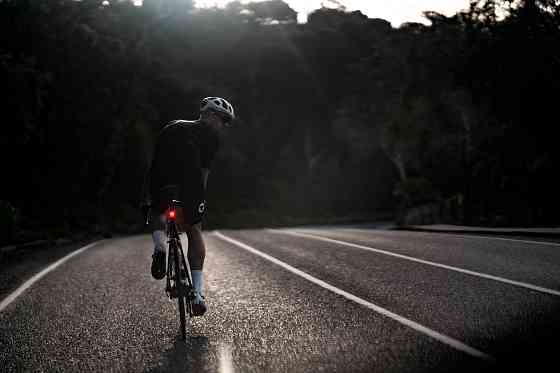 Мигалка задняя Knog Blinder Skull Array Rear 100 Lumens Киев