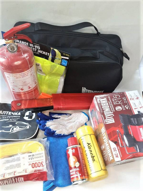 Набір автомобіліста PROFI-11 (компр/трос/аптеч/жилет/ав.зн/огн. 2кг/перч./сумка/тряп./тряп./смаз) Винница - изображение 1