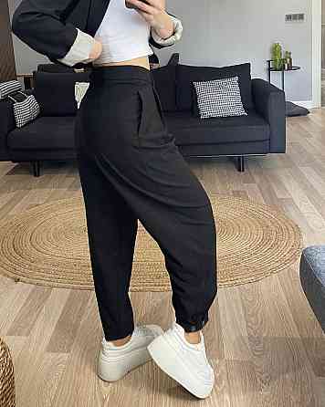 Женский базовый брючный костюм: укороченный пиджак и брюки креп-костюмка + подкладка Черный, 46/48 Одесса