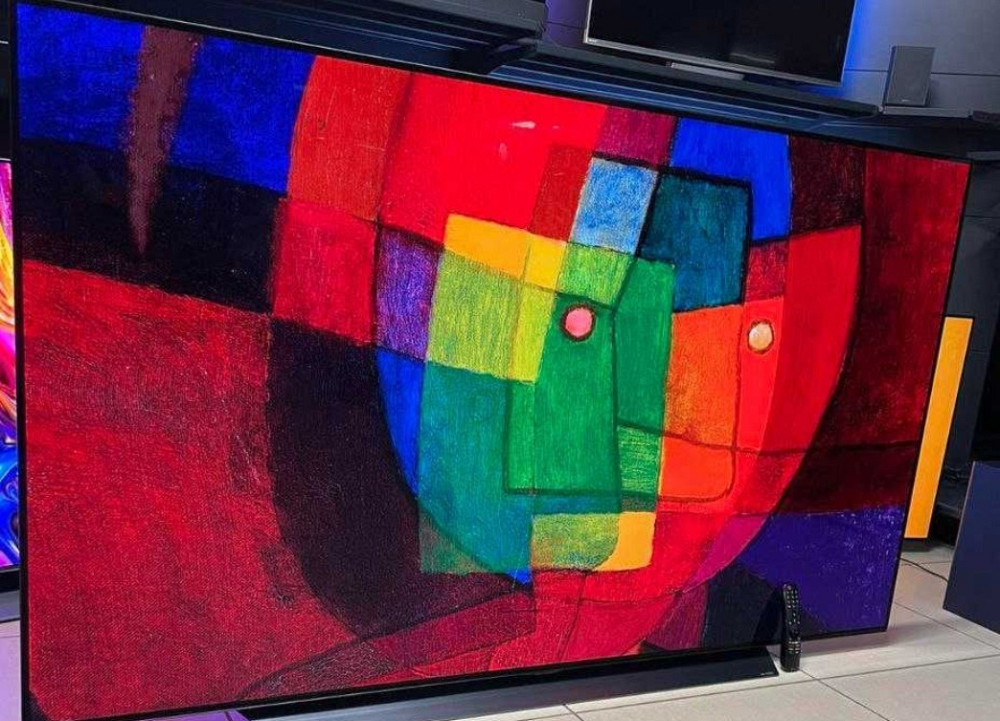 Телевизор Безрамный: 83