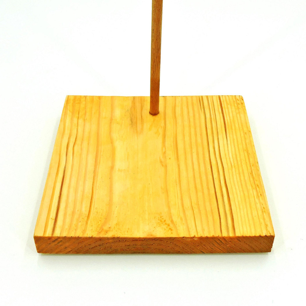 Подставка для кукол 