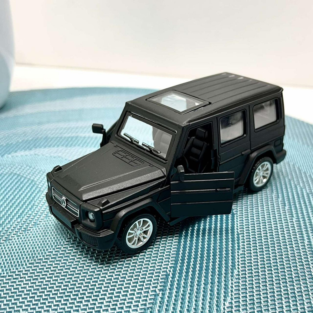 Автовоз Mercedes Actros з машинками світлові та звукові ефекти масштаб 1:24 Червоний (53522-46) Чернігів - фото 9