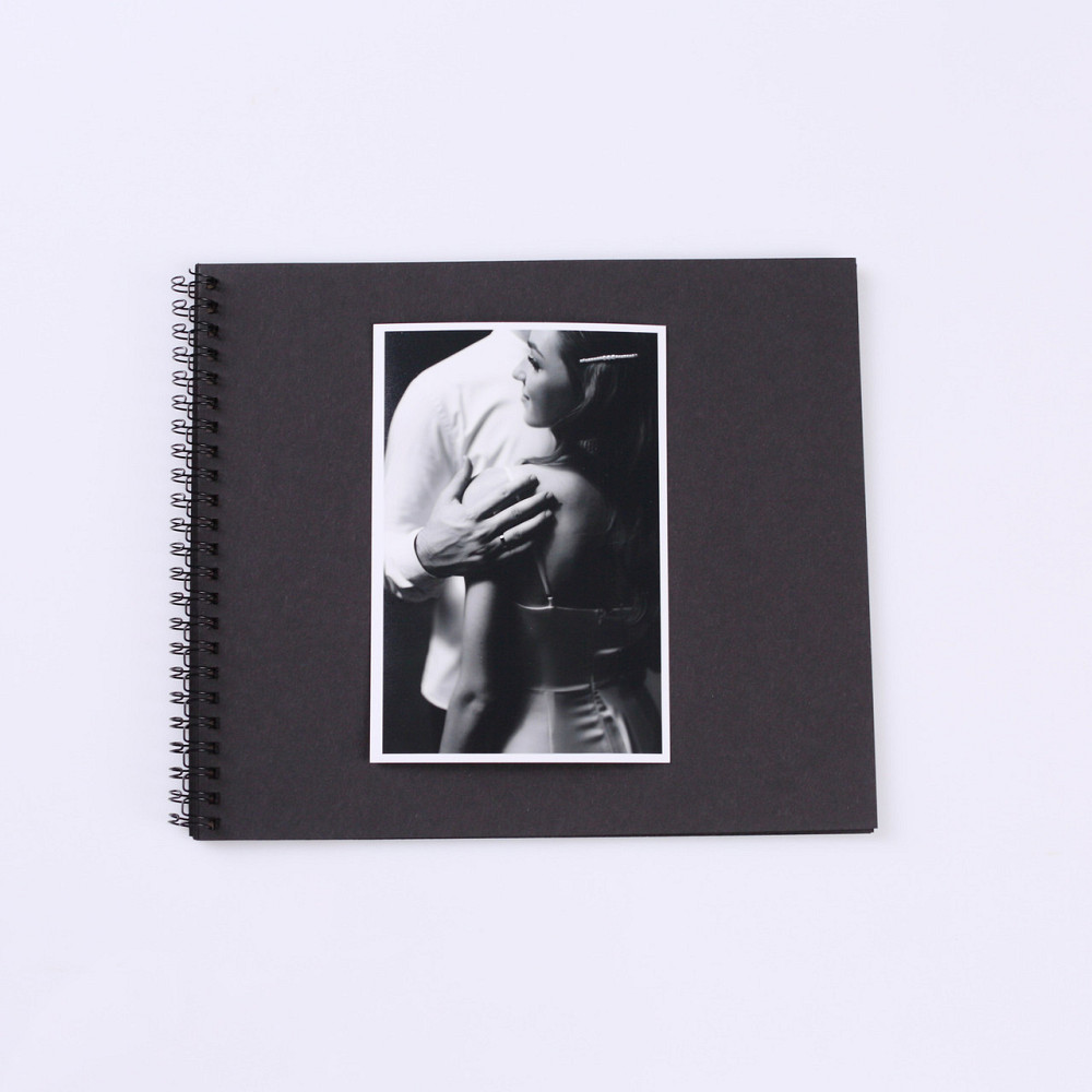 Альбом на пружині 23х25 см 50 сторінок Чорний Тернопіль - фото 1