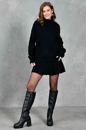 Жіночий затишний теплий костюм: светр і спідниця дрібна машинна в'язка. Чорний Одеса