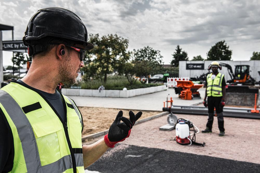 Навушники акумуляторні для роботи, з захистом слуху MILWAUKEE L4 RLEPB-301 USB Bluetooth Одеса - фото 7