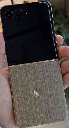 Motorola Razr 60 Ultra 16/512GB Mountain Trail  (EU) Харків