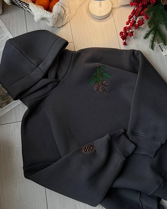 Женская стильная теплая худи с вышивкой турецкая трехнить на флисе пенье Графит Одесса - изображение 1