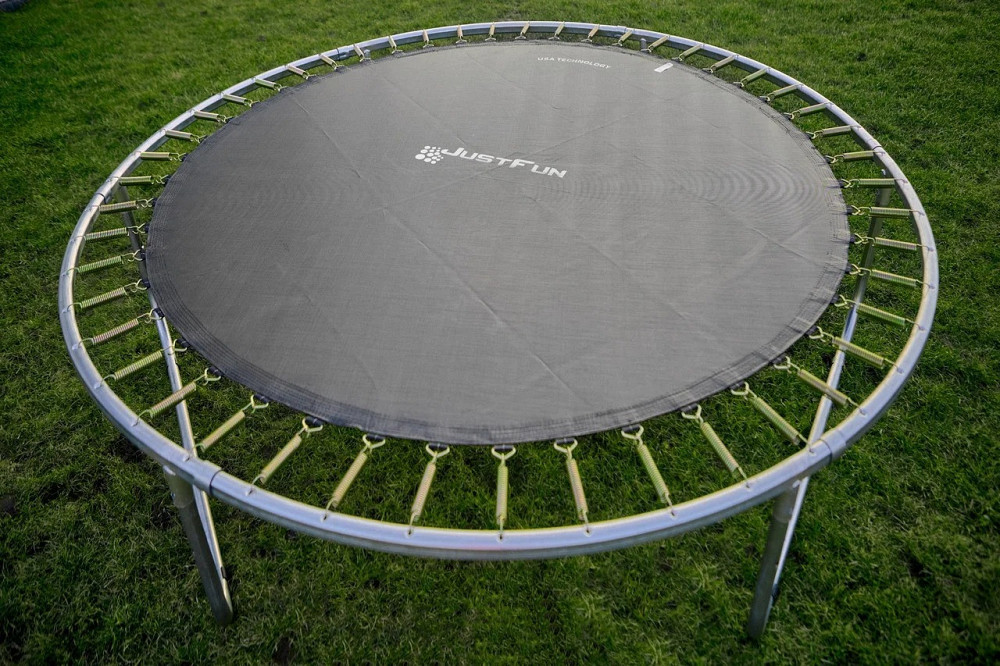 Батут 252 см Just Fun для дітей і дорослих з захисною сіткою і драбиною Різні кольори Київ - фото 8