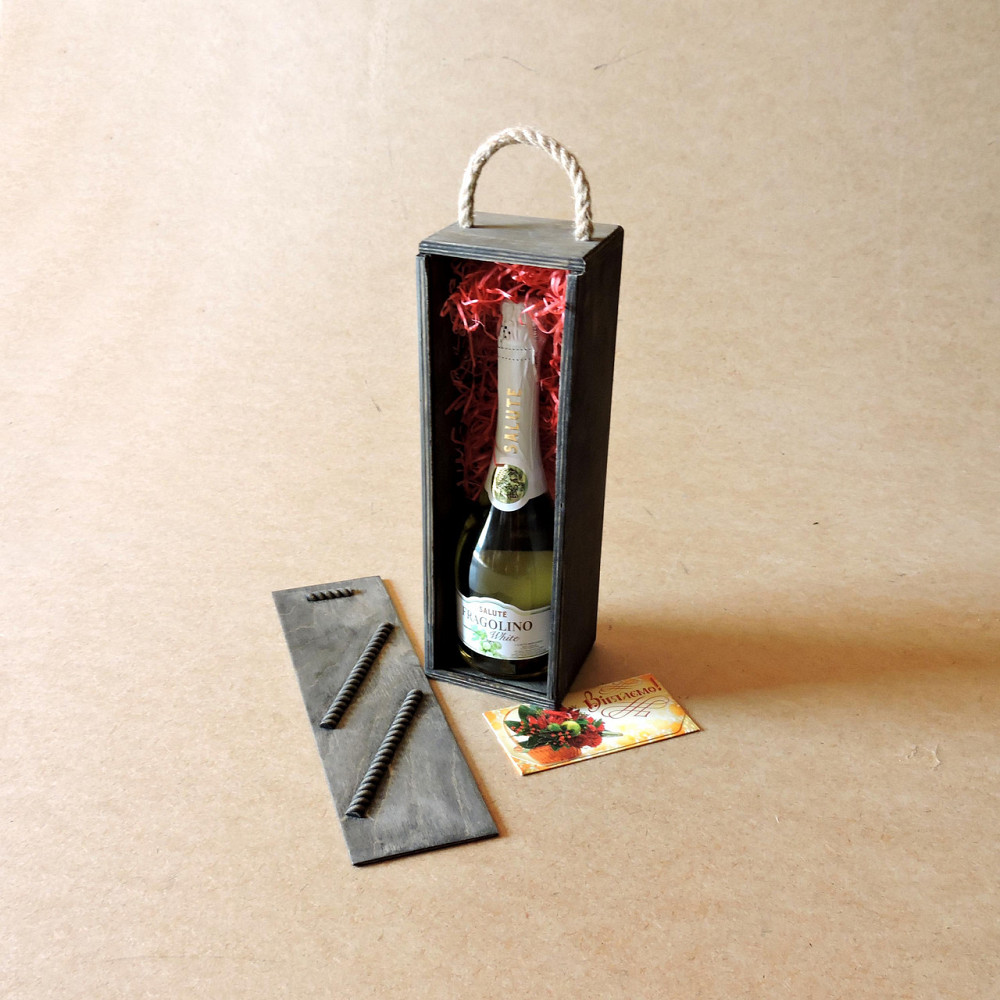 Подарочная коробка 