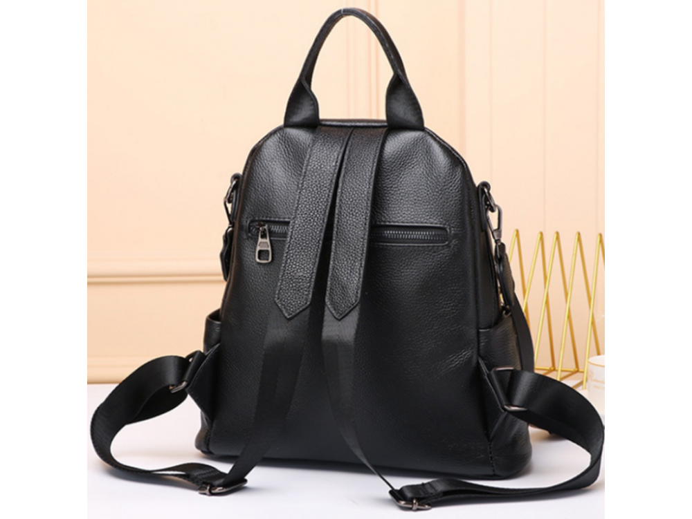 Шкіряний жіночий рюкзак міський 30х24х13, матова сумка на плечі, чорна Кам'янське - фото 2