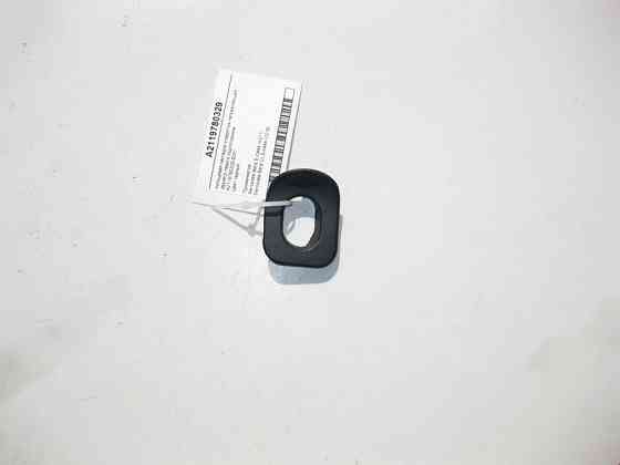 Mercedes-Benz  A2119780329 9051 Кільцева накладка отвору напрямної заднього лівого підголівника E-Class W211 CLS C219 Одесса