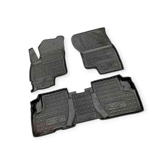 Килимки mitsubishi outlander phev 2017-> (hybrid) борт 2,5 см, з перемичкою салону Мукачево