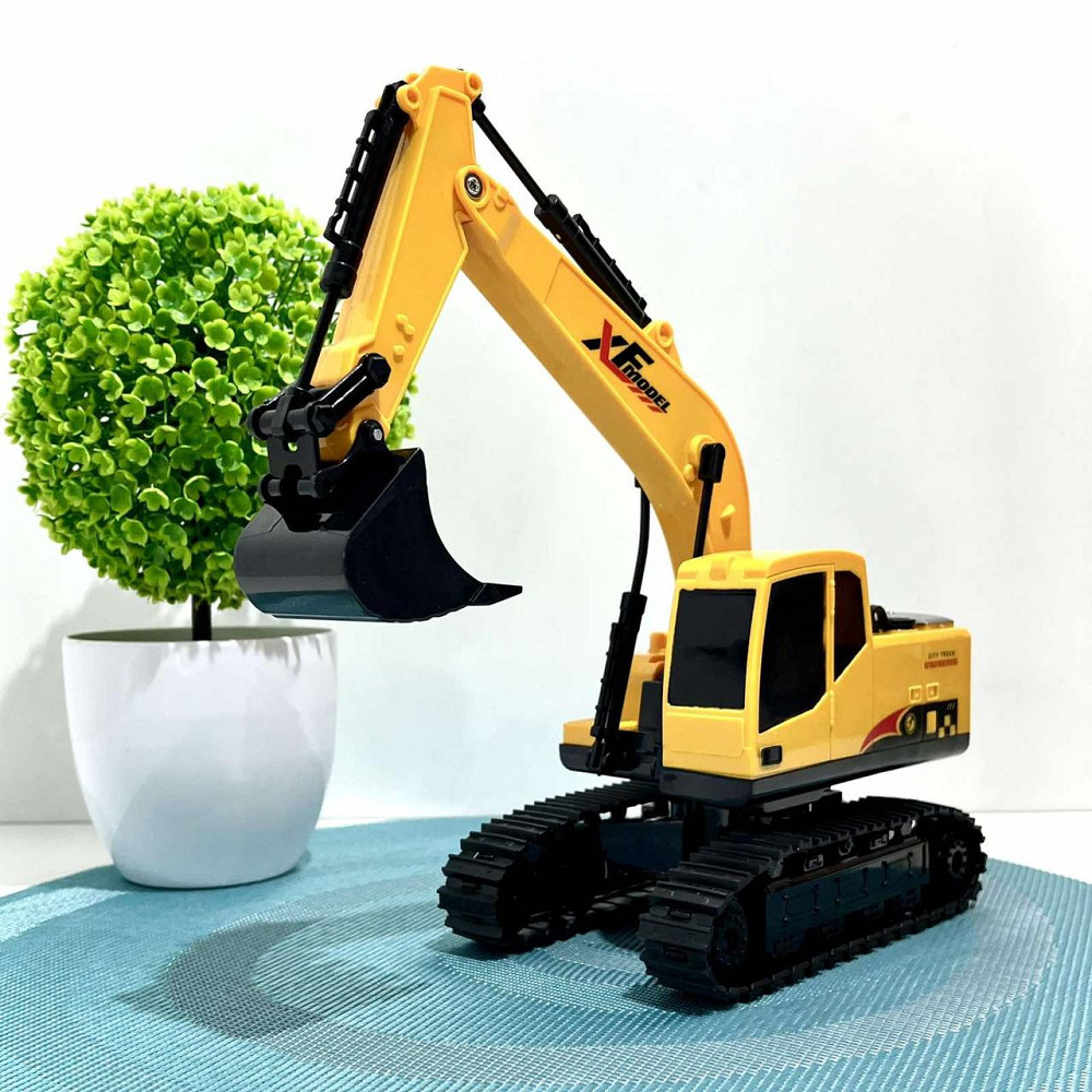 Екскаватор гусеничний на радіокеруванні 30см світло пара/дим рухомий ківш Жовто-чорний (789-410B) Чернігів - фото 1