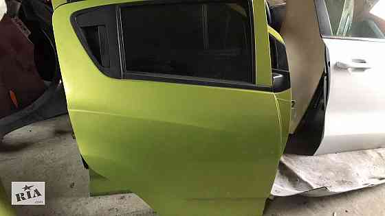 Продам двери Ravon r2 Киев