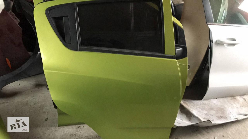 Продам двери Ravon r2 Киев - изображение 1