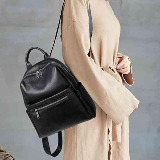 Жіноча сумка на плечі з натуральної шкіри 27х31х12, рюкзак з відділами для гаджетів, чорна Київ