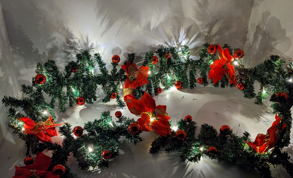 Новорічний декор гілка з гірляндою 2.5м 17724 Луцк - изображение 1