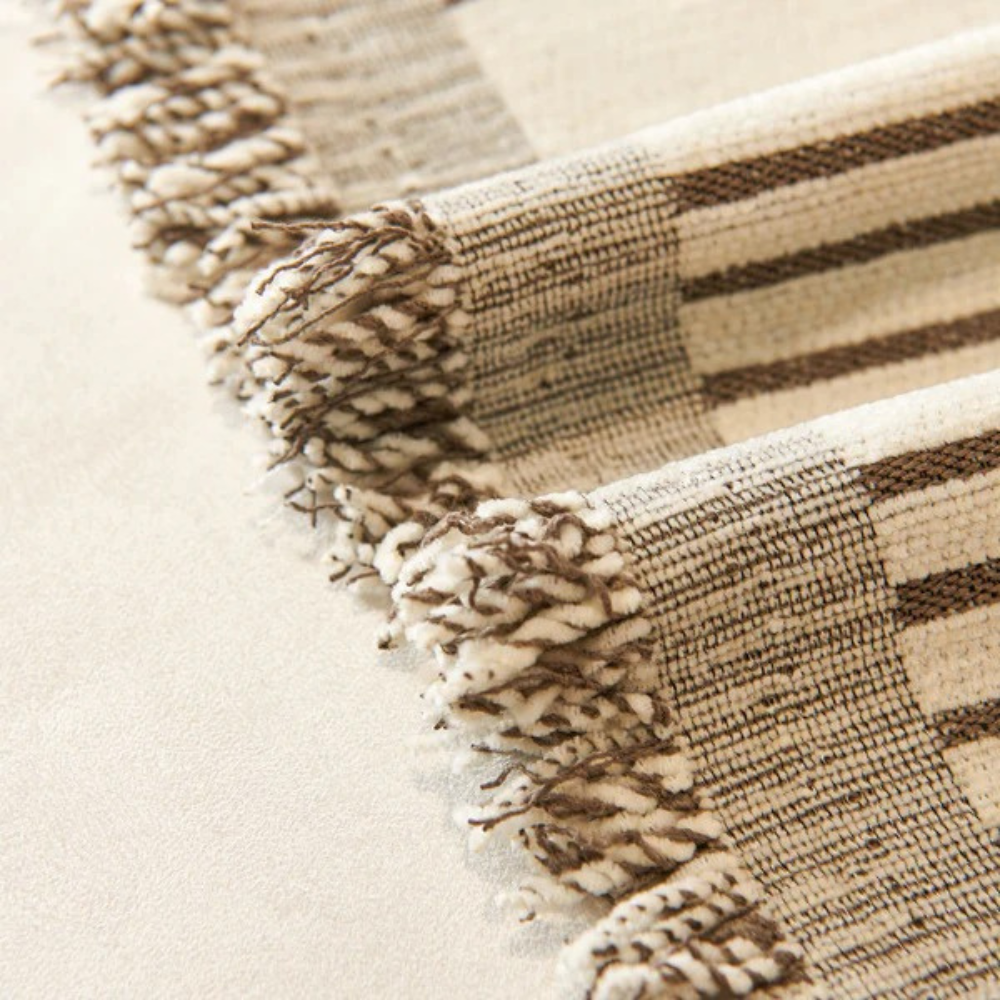 Плед покрывало для дивана и кровати,чехол накидка для мягкой мебели 180х230 см,бело-коричневым с узором Каменец-Подольский - изображение 5