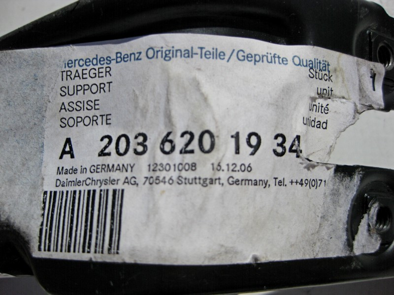 Mercedes-Benz  A2036201934 Новий бічний кронштейн підсилювача бампера та лівого окуляра C-Class W203 Одеса - фото 4