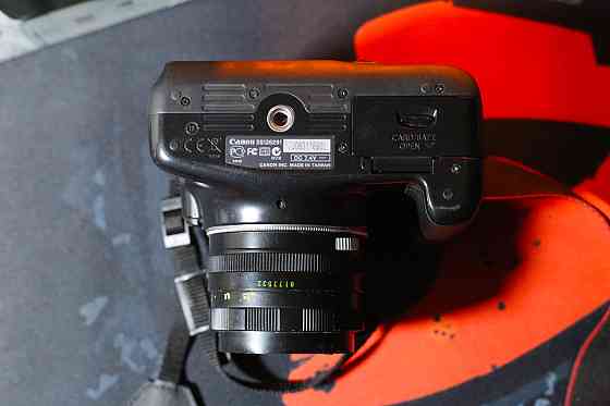 Дзеркальний фотоапарат Canon EOS 1100D + 18-55мм Дзеркалка.Комплект. Б\У Київ